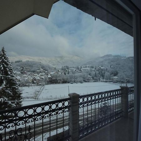 Luznjanin Restoran I Sobe Hotel Josanicka Banja Luaran gambar