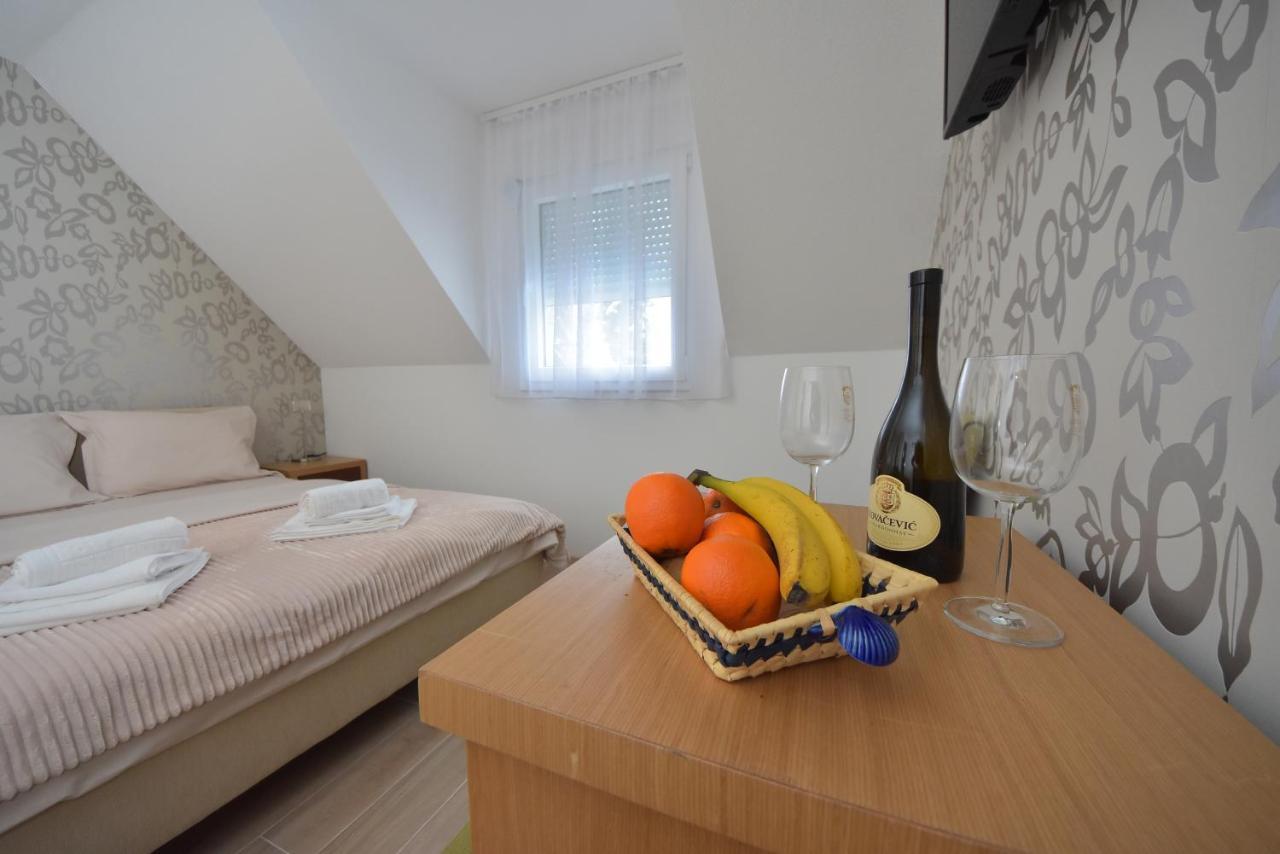 Luznjanin Restoran I Sobe Hotel Josanicka Banja Luaran gambar