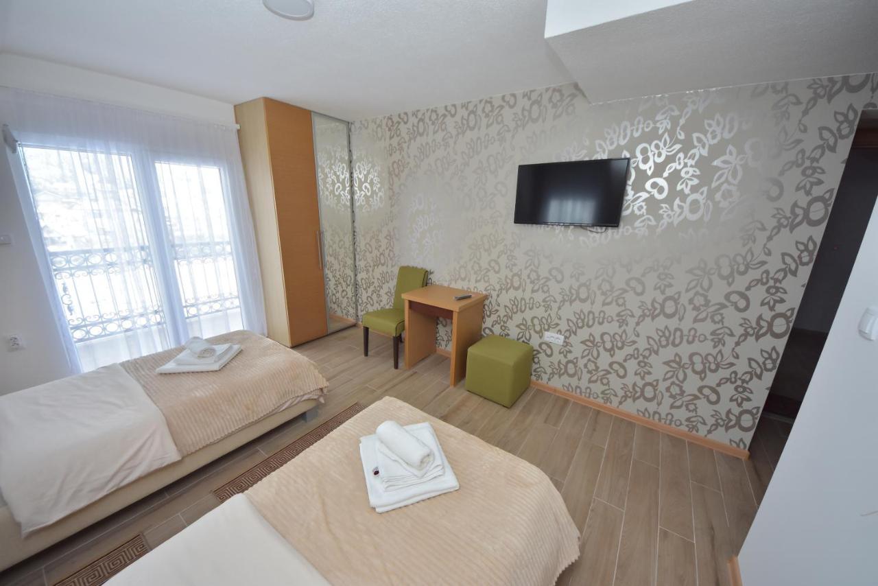 Luznjanin Restoran I Sobe Hotel Josanicka Banja Luaran gambar