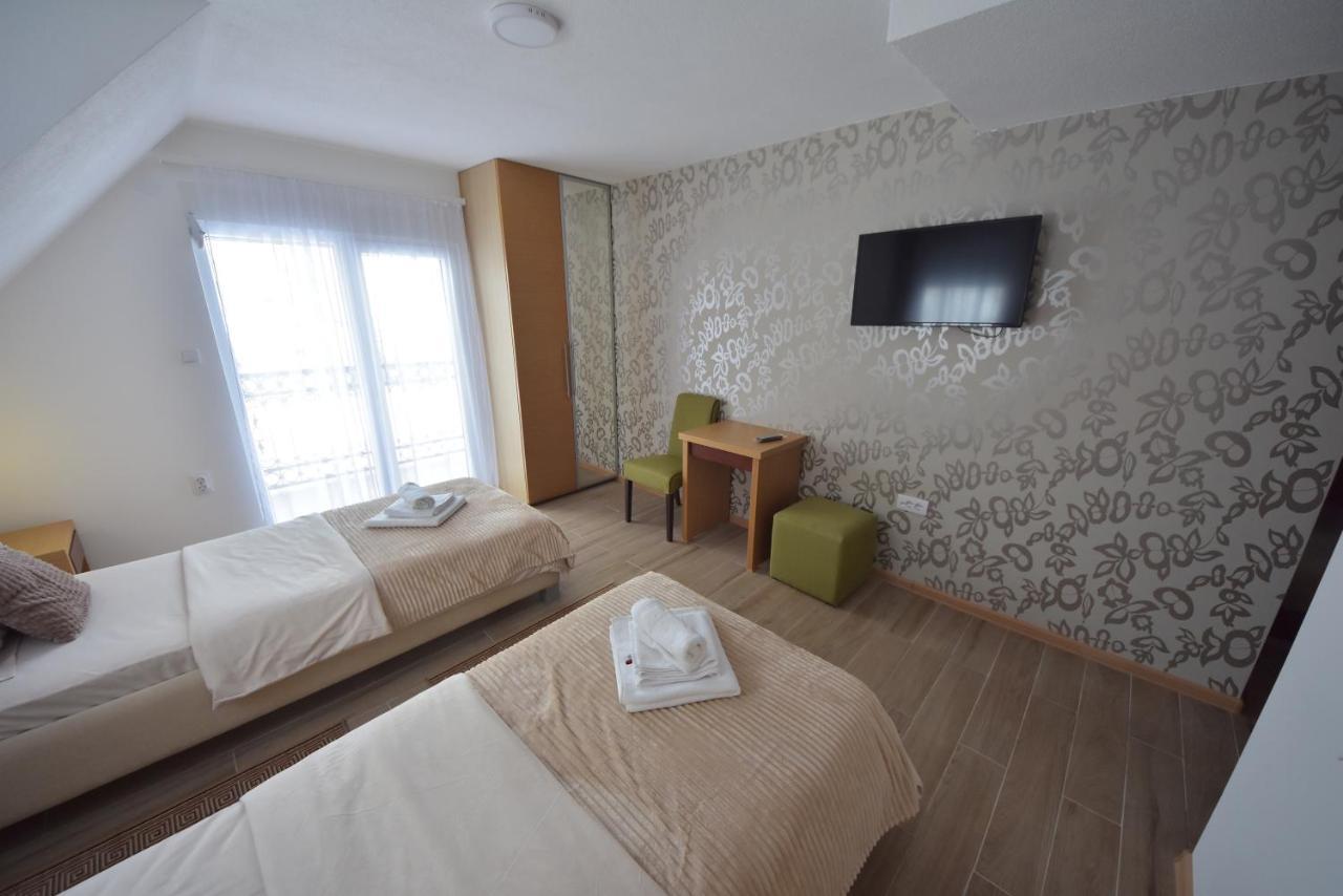 Luznjanin Restoran I Sobe Hotel Josanicka Banja Luaran gambar